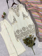 This Season Wear Our Beautiful Printed Top , Salwaar With Dupatta In  Roman Fabric (LG-2102)