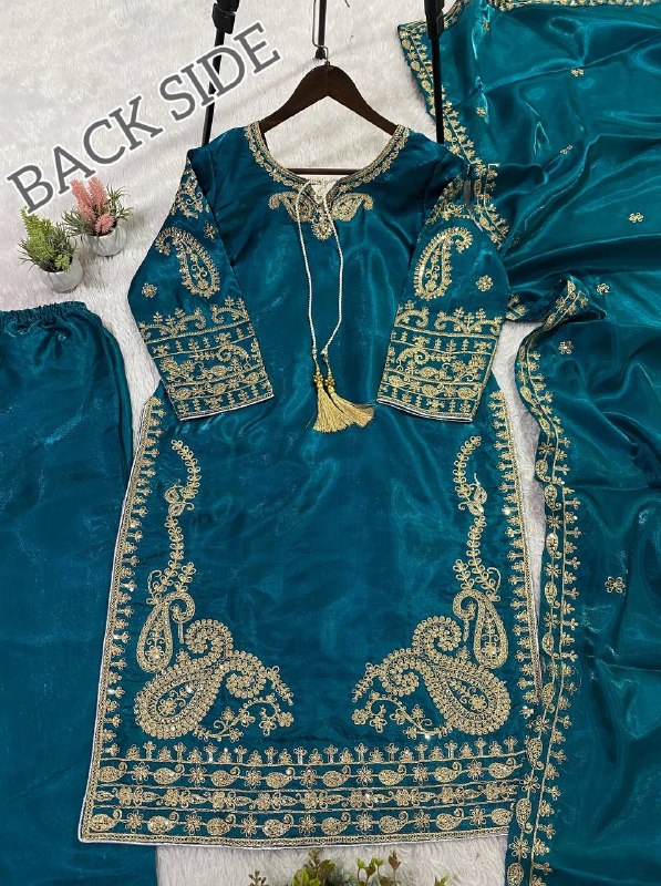 This Summer Season Wear Trendy Co-Ord Set With Embroidery Work (LG-2092)